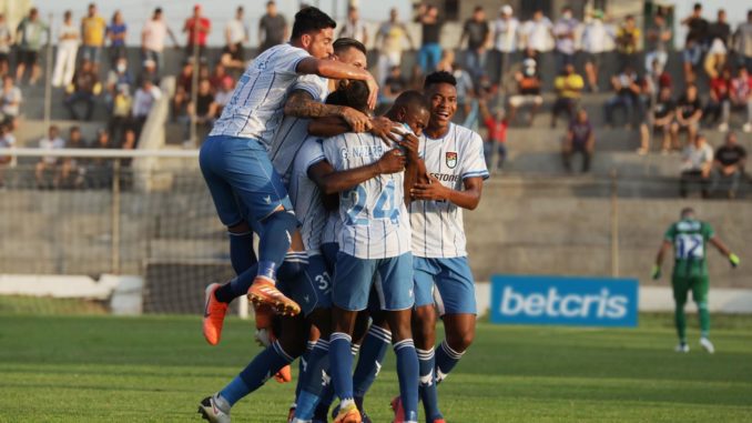 9 de Octubre derrota a T. Universitario – Liga Pro