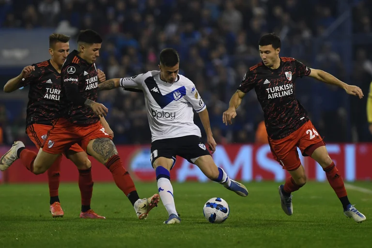 Velez Sarfields Vs River Plate