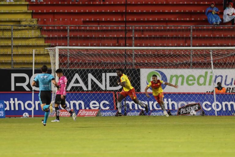 Aucas firme frente al Campeón independiente