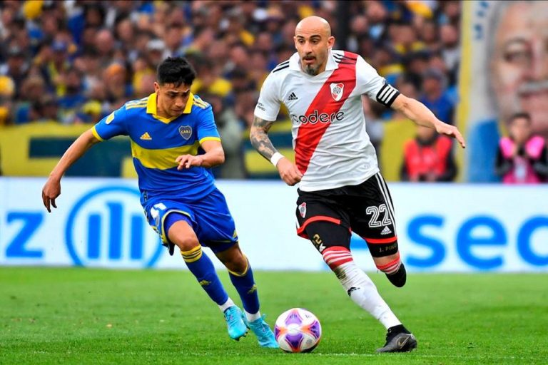 Boca Junior derrota a River Plate en el clásico Argentino