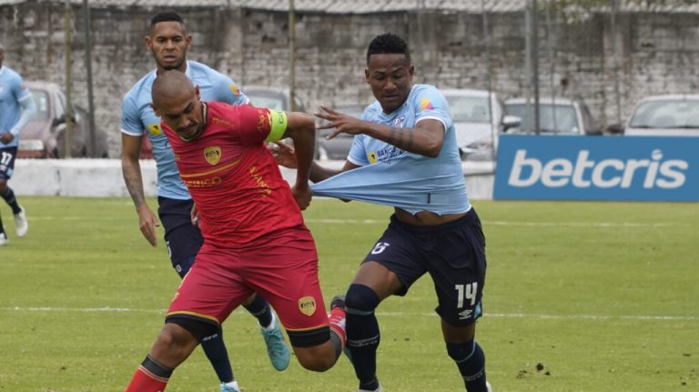 Universidad Católica empata frente a Cumbaya y se queda en el camino