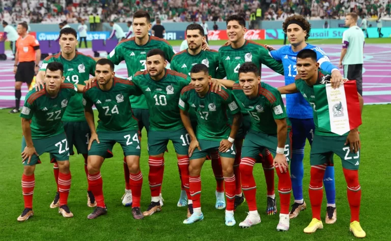 México derrotó a Arabia Saudita y no le alcanzó