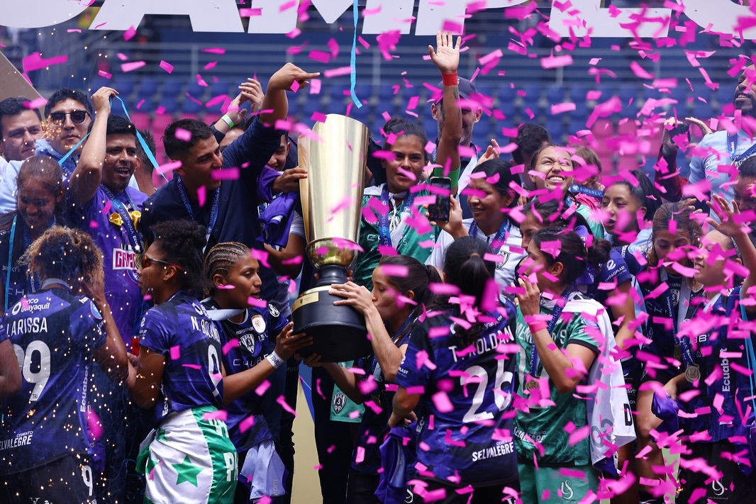 Dragonas IDV Campeones 2024 Super Liga Femenina 14