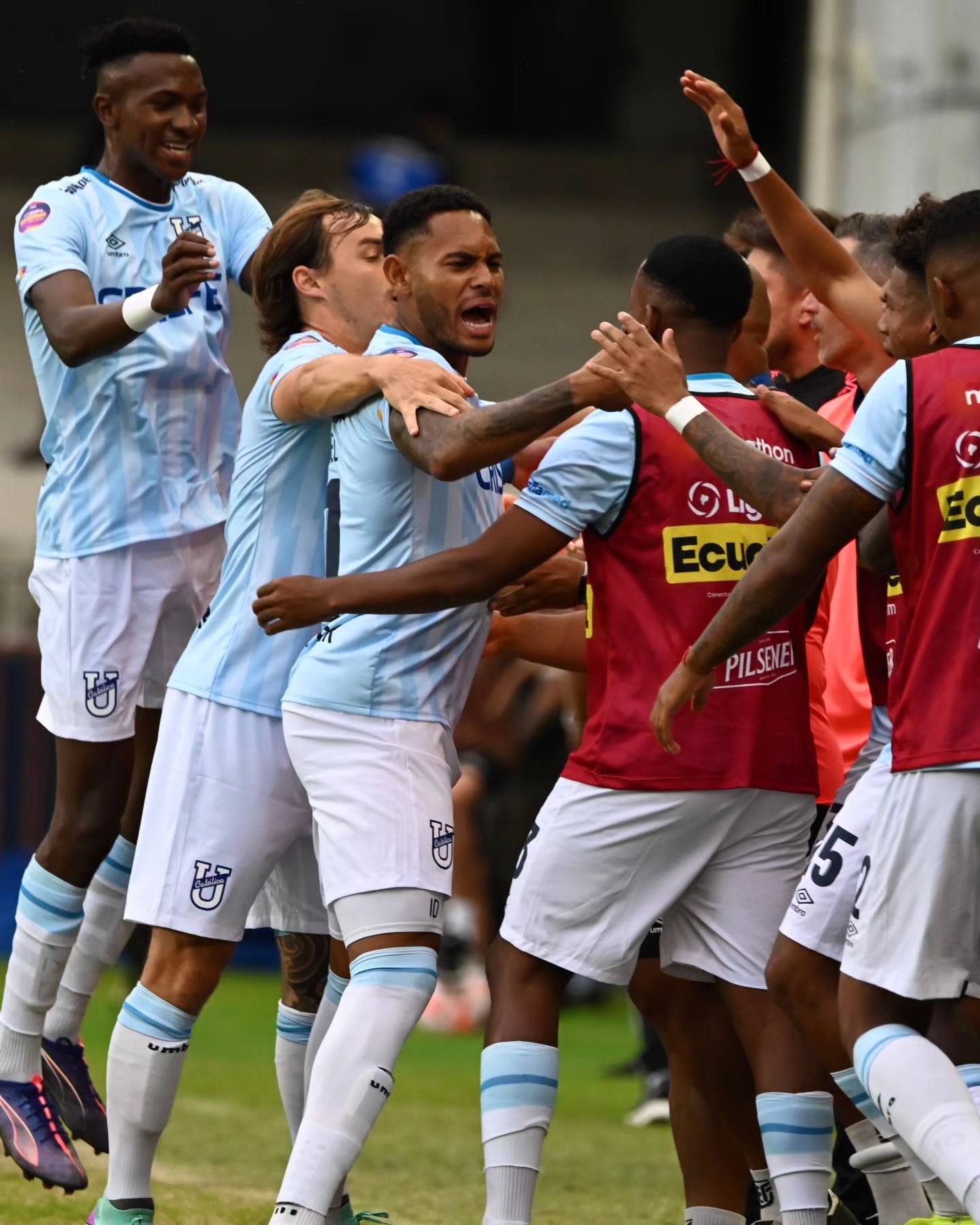Emelec VS Universidad Catolica 1era. Fecha Liga PRO 2025 Ecuador 3