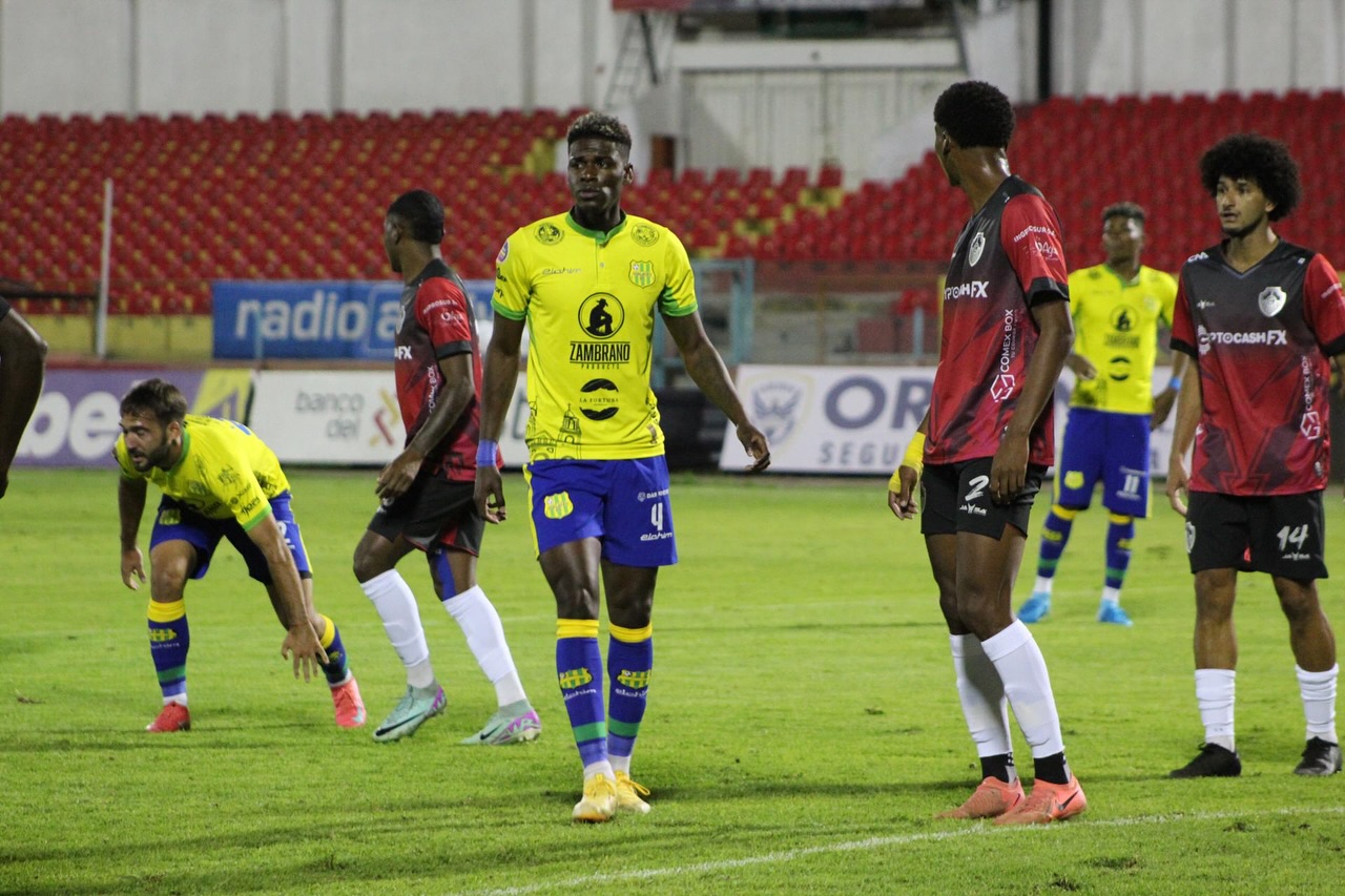 Gualaceo VS Chacaritas 1era. Fecha Serie B Ecuador 3