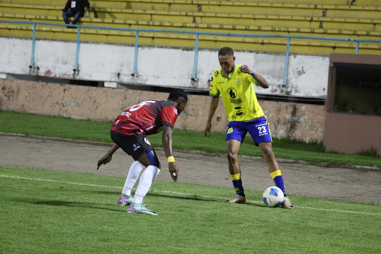 Gualaceo VS Chacaritas 1era. Fecha Serie B Ecuador 9