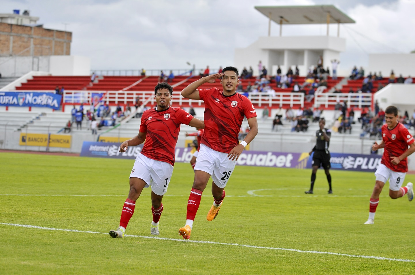 Imbabura VS Leones 1era. Fecha Serie B Ecuador 15