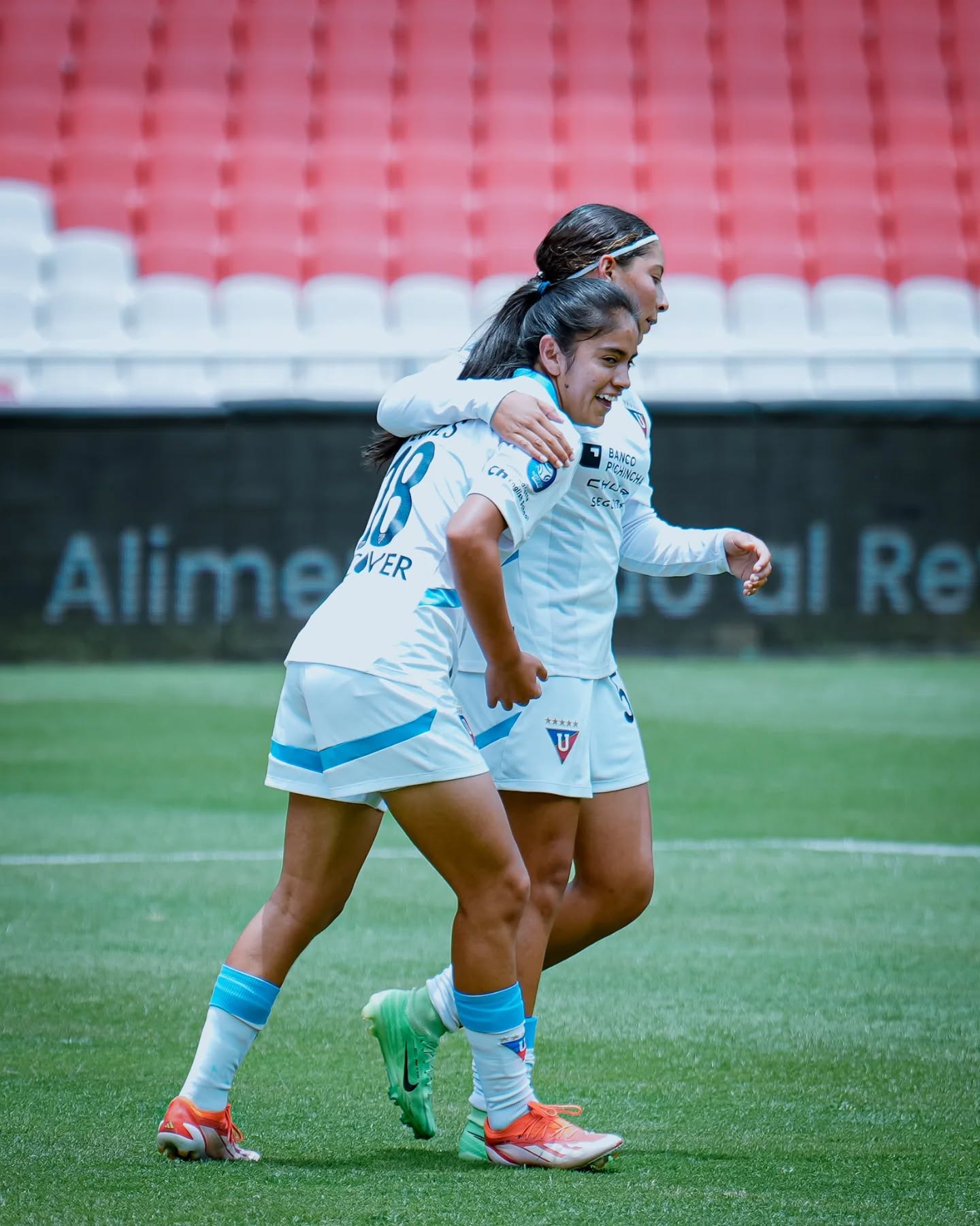 Liga de Quito VS Emelec 5ta. Fecha Super Liga Femenina 4