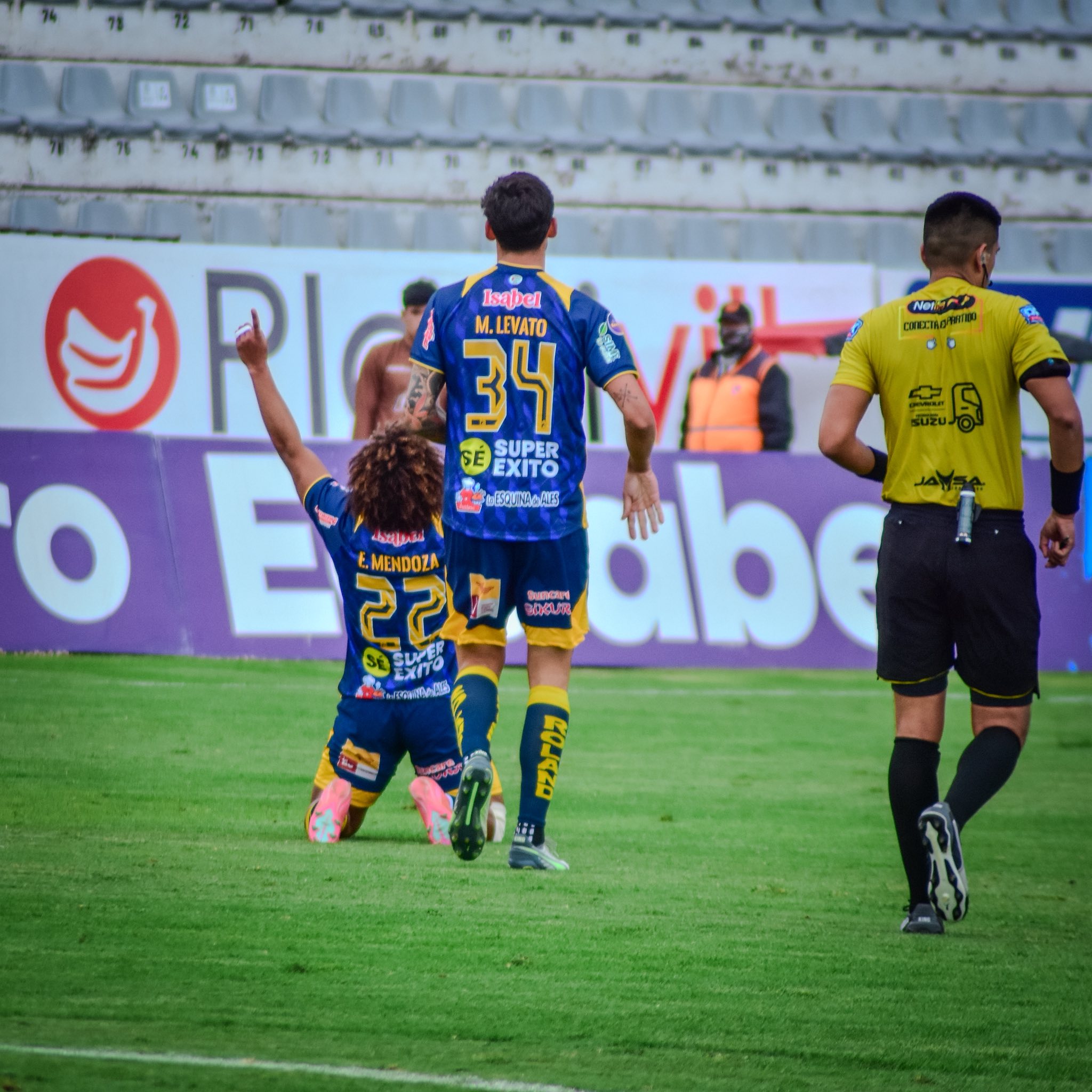 Tecnico Universitario VS Delfín 14ava. Fecha Liga Pro 2025 Ecuador 4