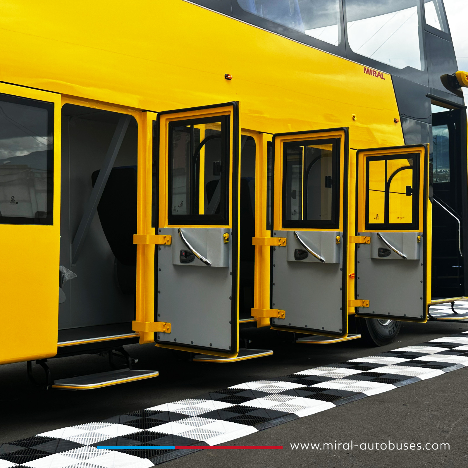 Bus Guayaquil City Tour 360.3