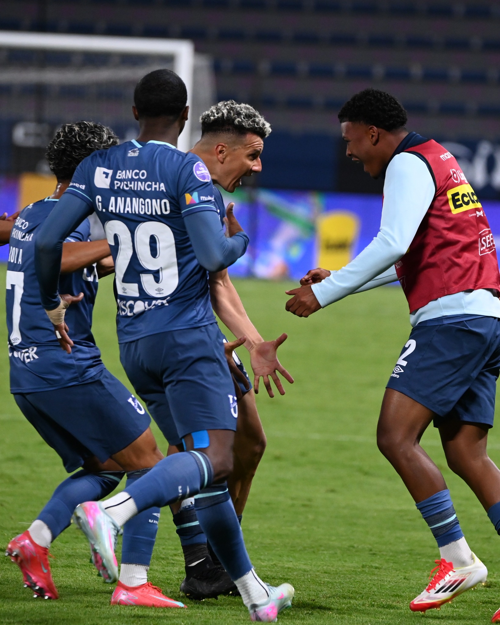 Universidad Catolica VS Emelec 16ava. Fecha Liga PRO 2025 Ecuador 4