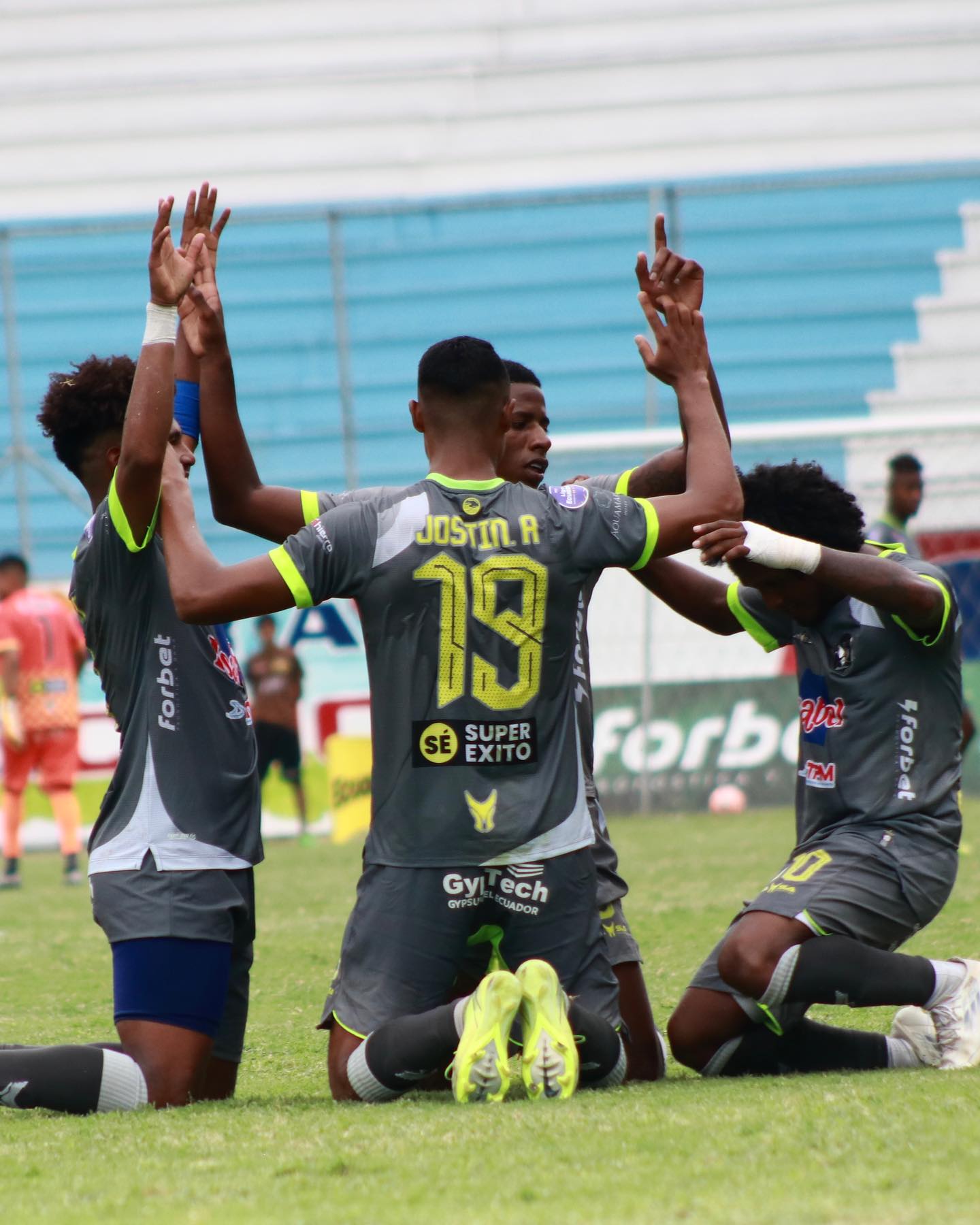 Manta VS U. Catolica 20ava. Fecha Liga PRO 2025 Ecuador 4