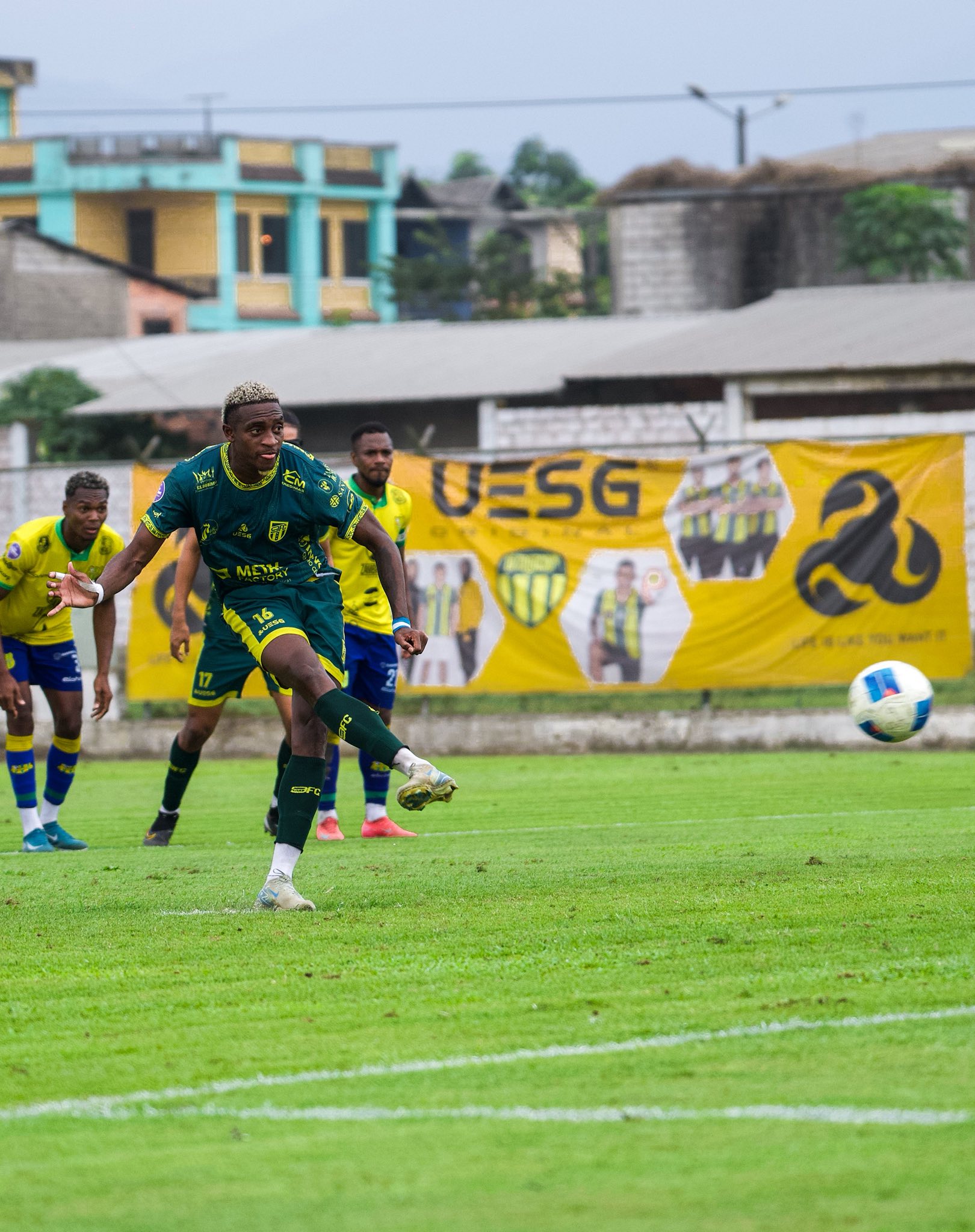 9 de Octubre VS Gualaceo 1era. Fecha Exagonal 2025 Serie B 1