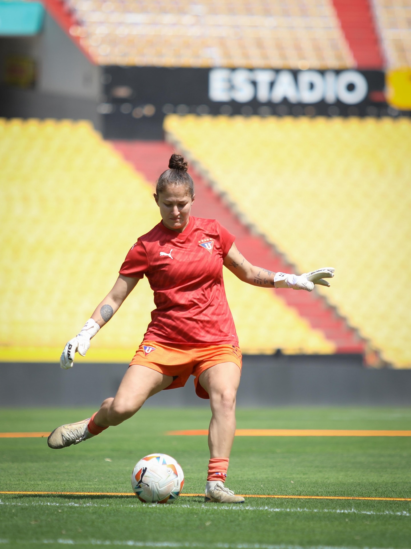Barcelona VS Liga de Quito semifinales Super Liga Femenina 10