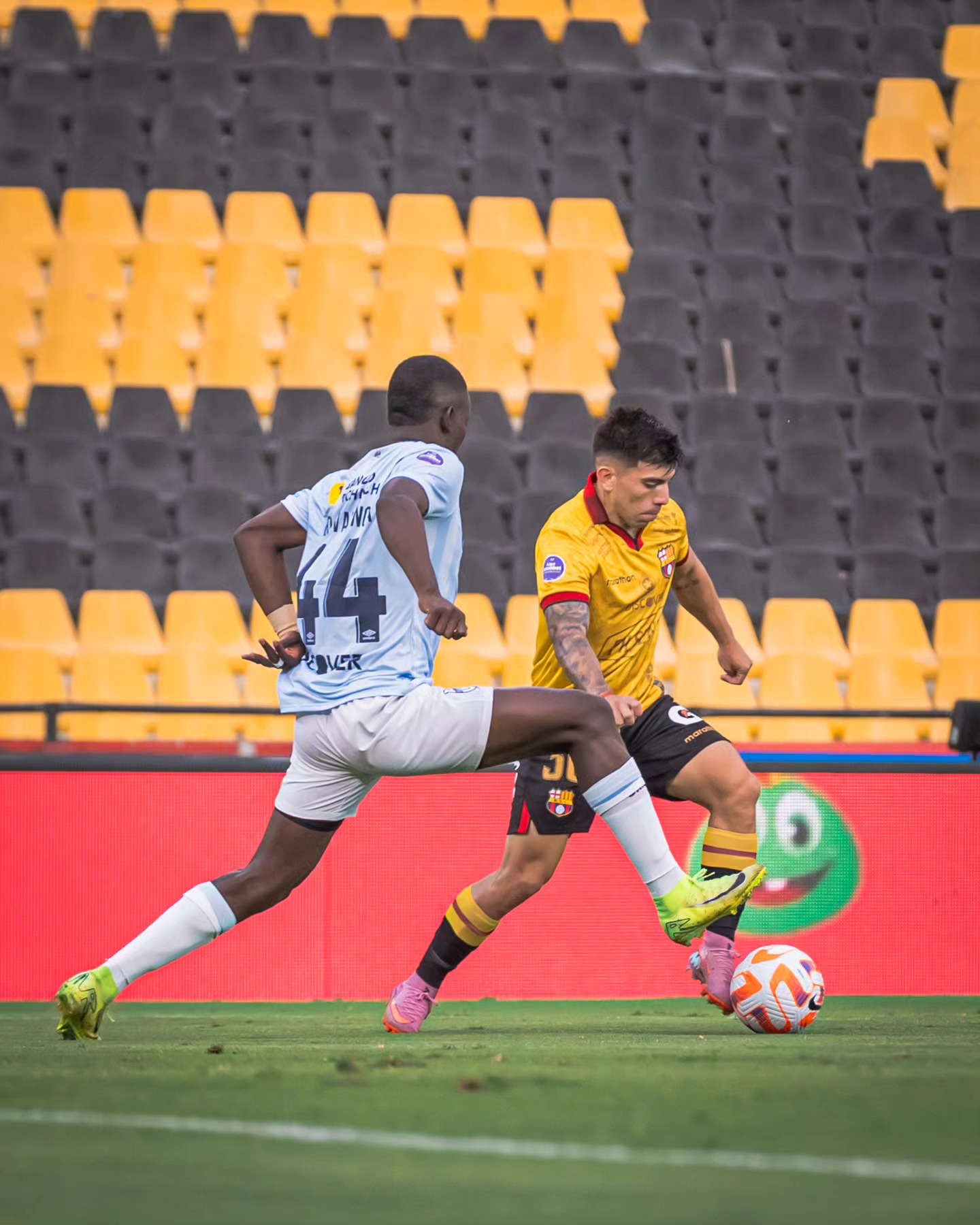 Barcelona VS U. Catolica 27ava. Fecha Liga PRO 2025 El Jugador 3