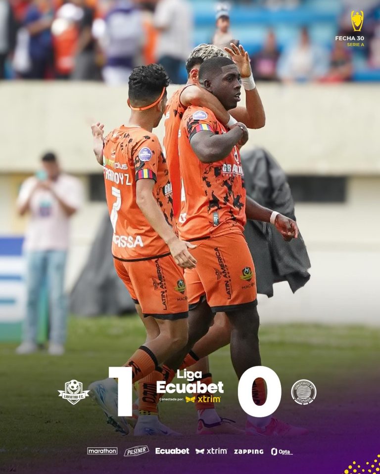 Libertad VS VinoTinto