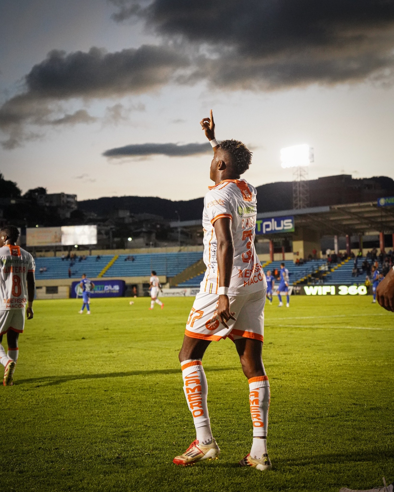 U. Catolica VS Libertad 2da. Fecha Liga Pro 2025 Ecuador 2