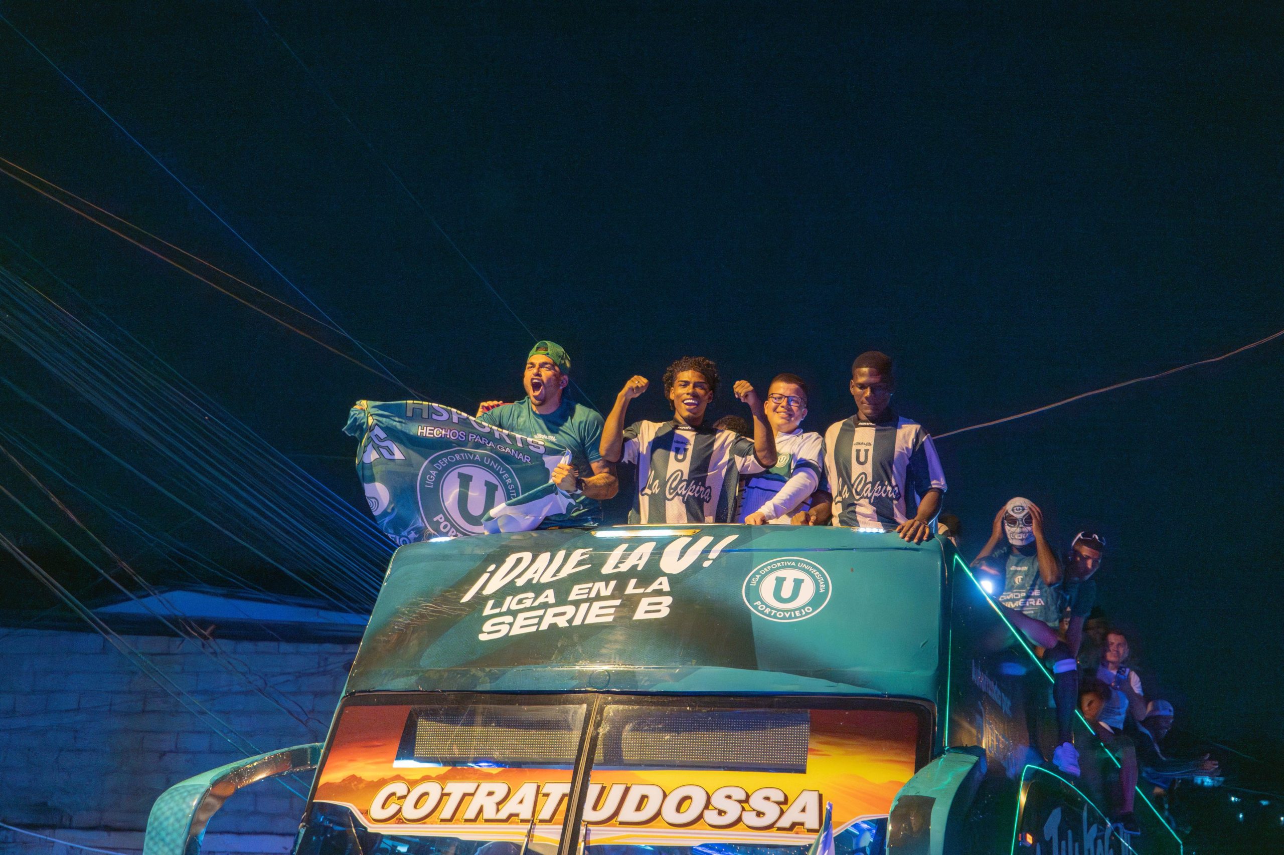 Caravana del Campeón Liga Portoviejo 8