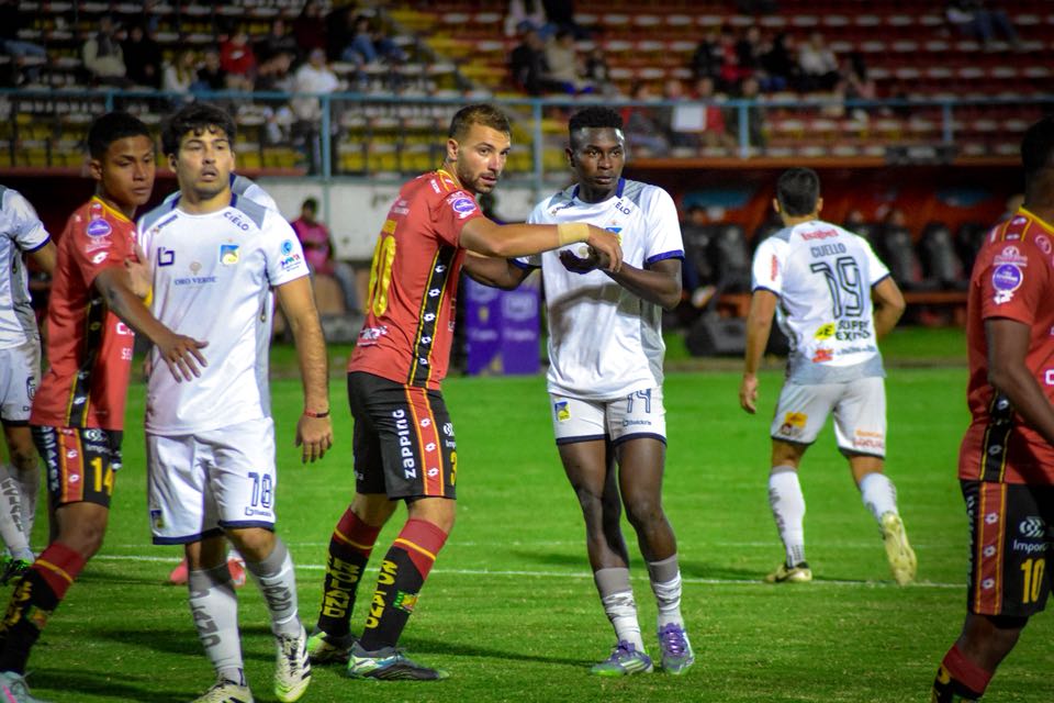 D. Cuenca VS Delfín 8va. Fecha Exagonal 2 Liga Pro 5