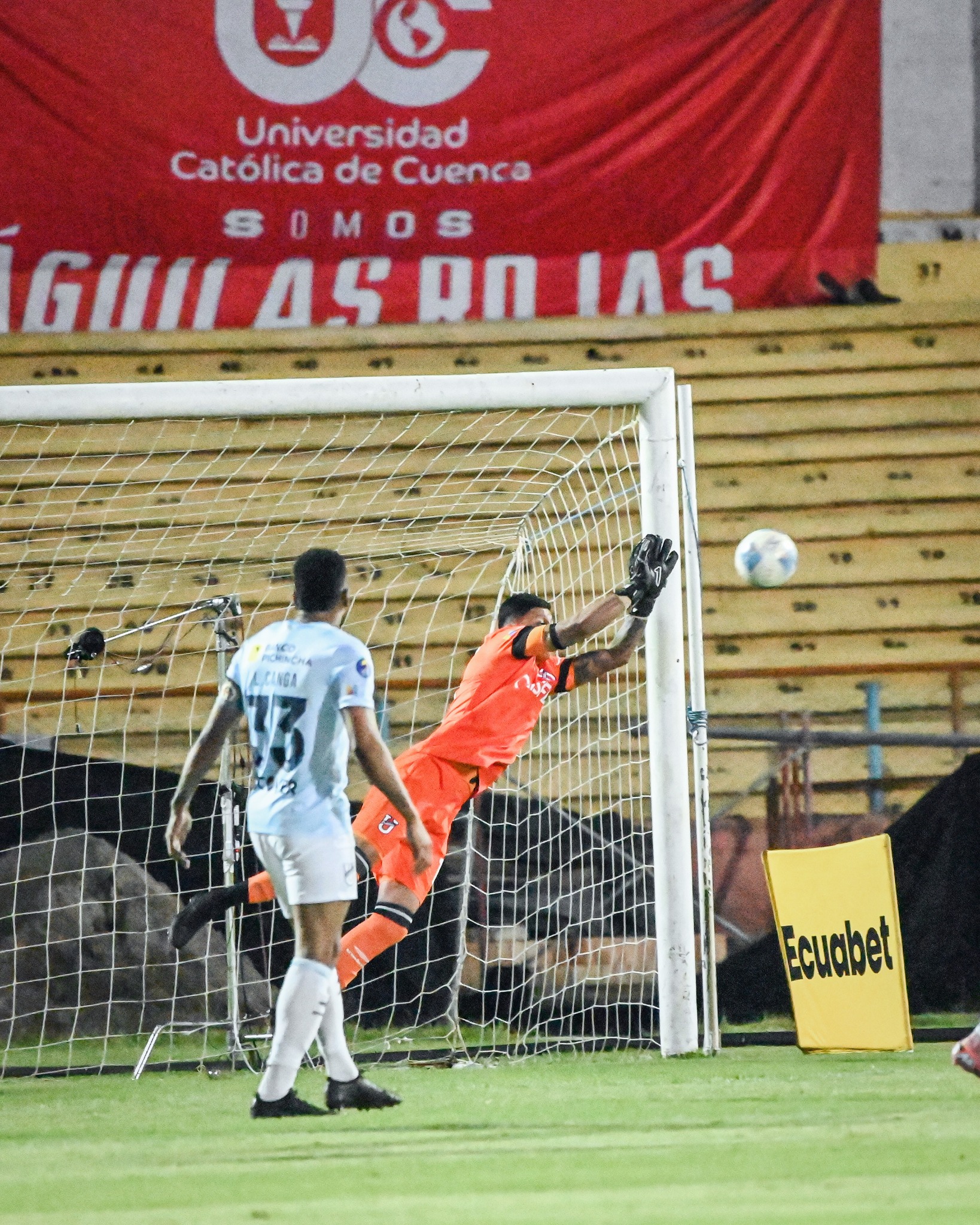 Universidad Catolica Finalista Copa Ecuador 5