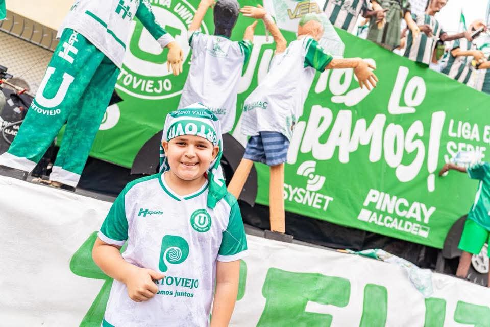 Caravana del Campeòn Portoviejo 3