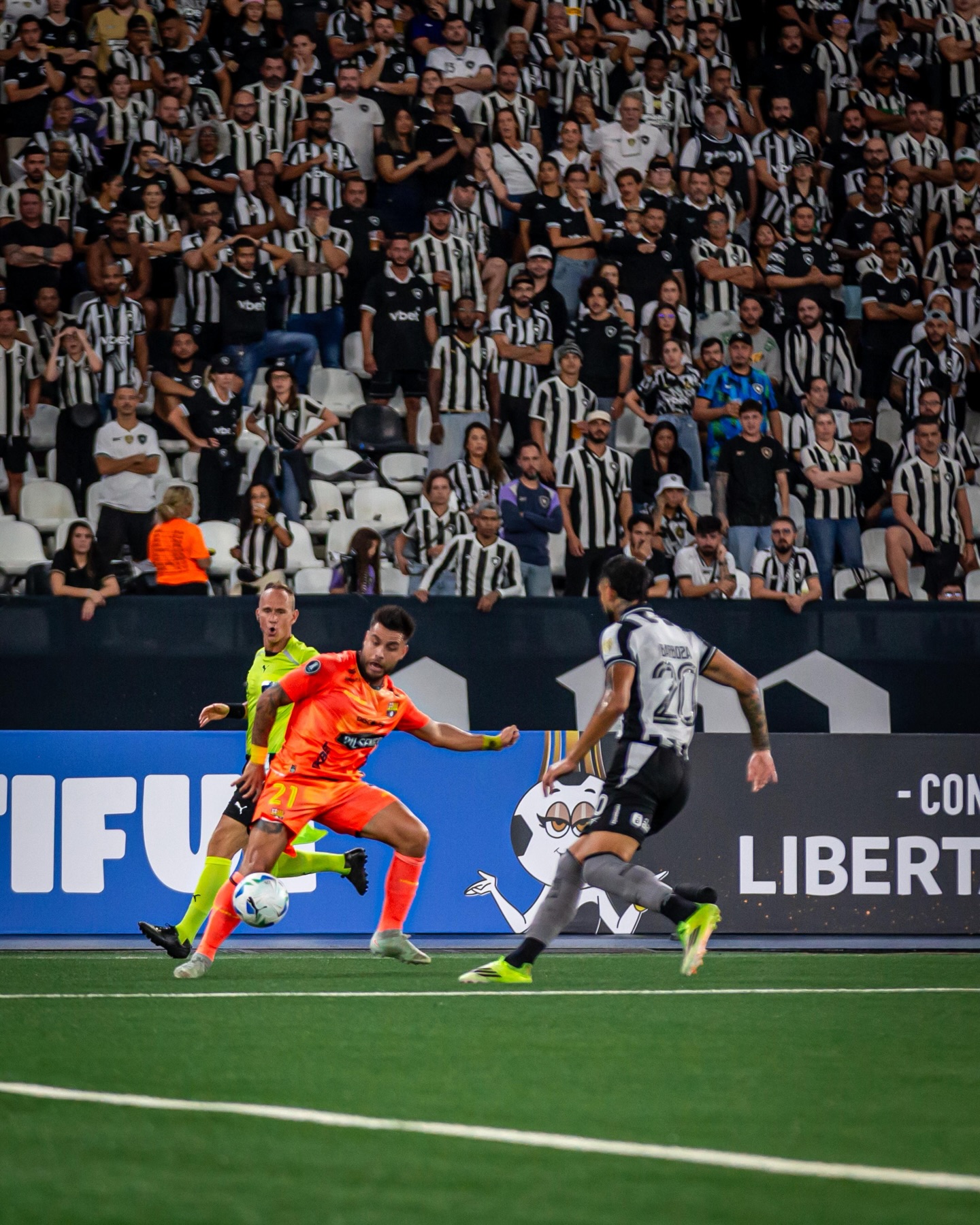 Botafogo VS Barcelona Libertadores 5