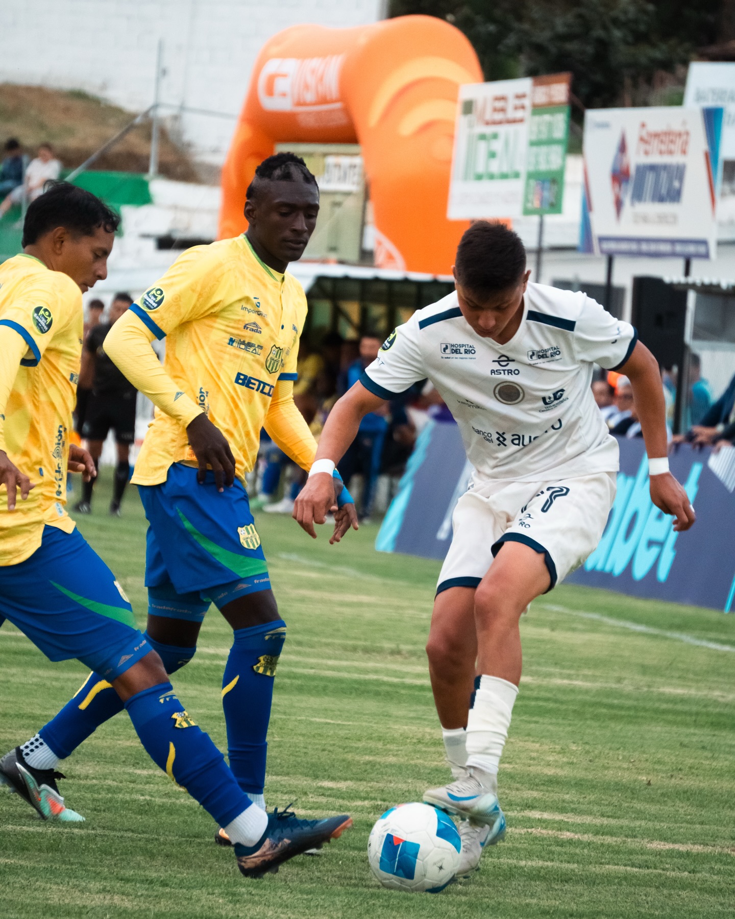 Gualaceo VS Cuenca Junior 1era. Fecha Serie B Ecuador 2026 Ecuador 2