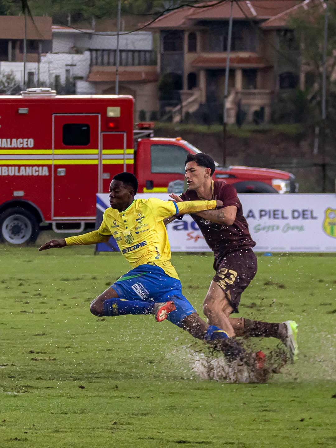 Gualaceo VS VinoTinto 5ta. Fecha Serie B Ecuador 3