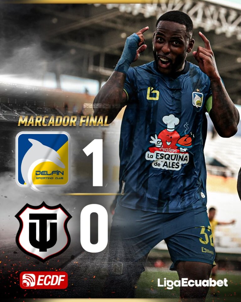 Delfìn VS T. Universitario